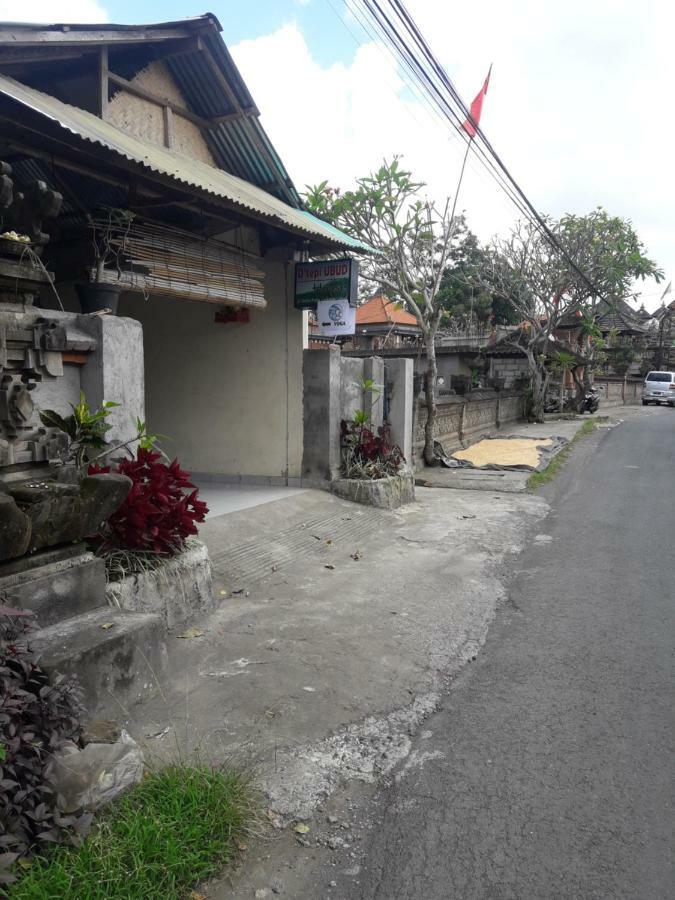 Отель Ubud River Side House Экстерьер фото