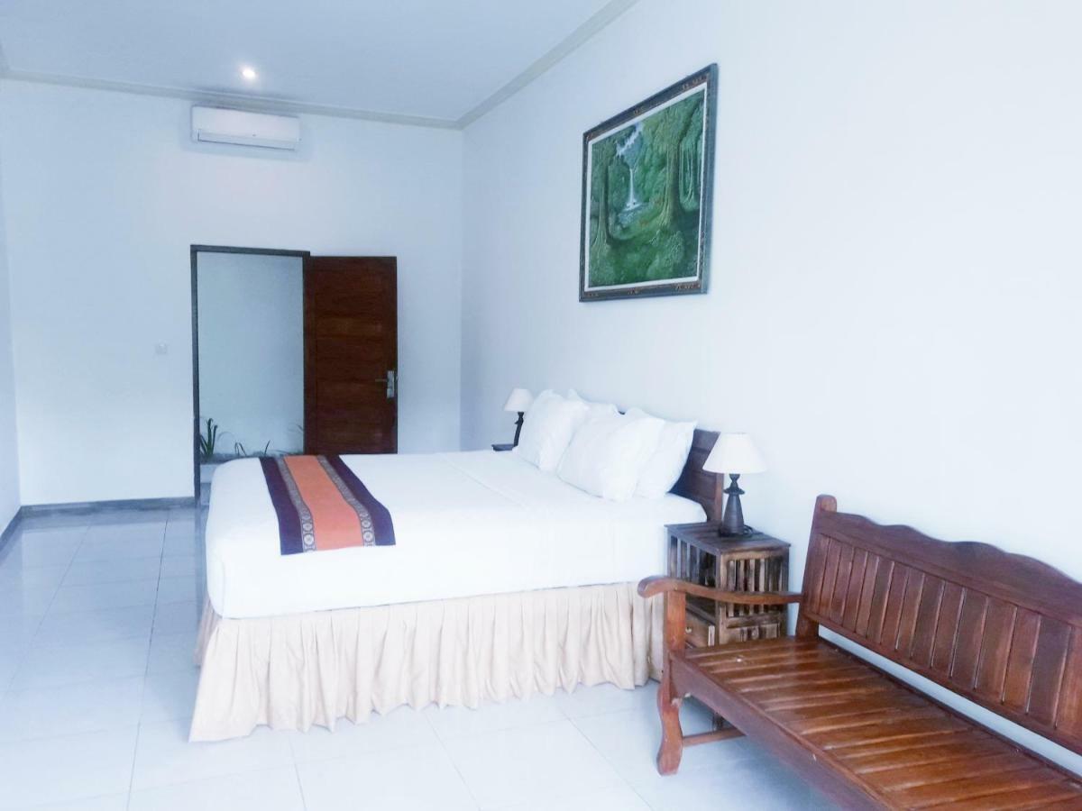 Отель Ubud River Side House Экстерьер фото